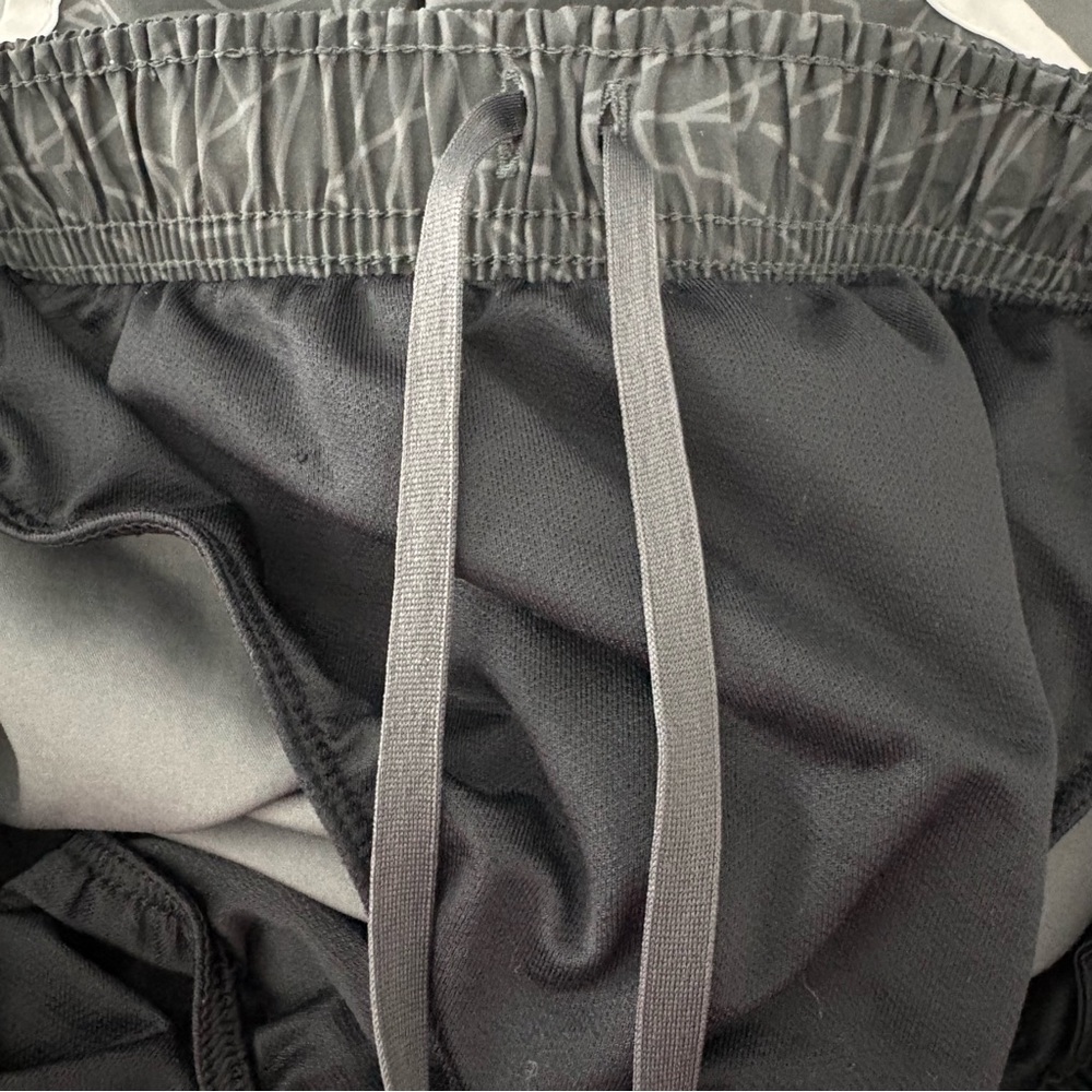 Nike Ohio State Buckeyes Tempo Dri-FIT Running Shorts Medium Gorpcore Athleisure - Picture 7 of 9